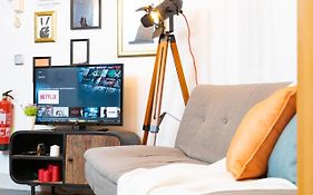 Luxury Center 2 Bedrooms Apartment Puerta Del Sol